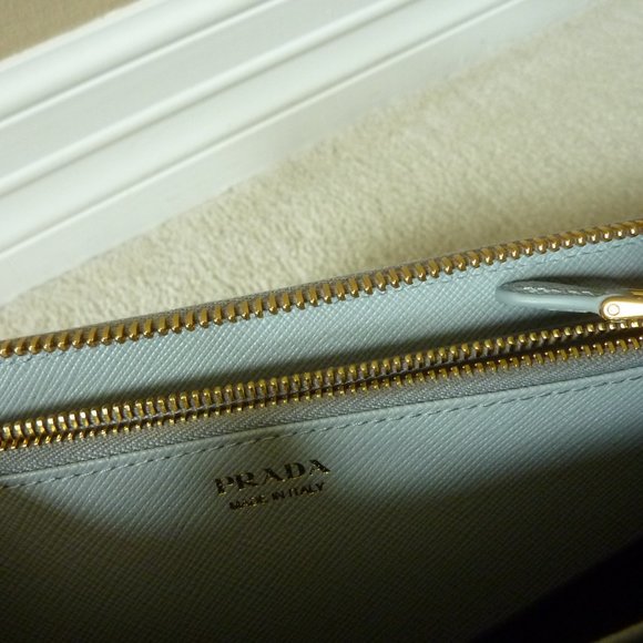 PRADA Saffiano Leather Logo Bow Zippered Wallet - Picture 7 of 12